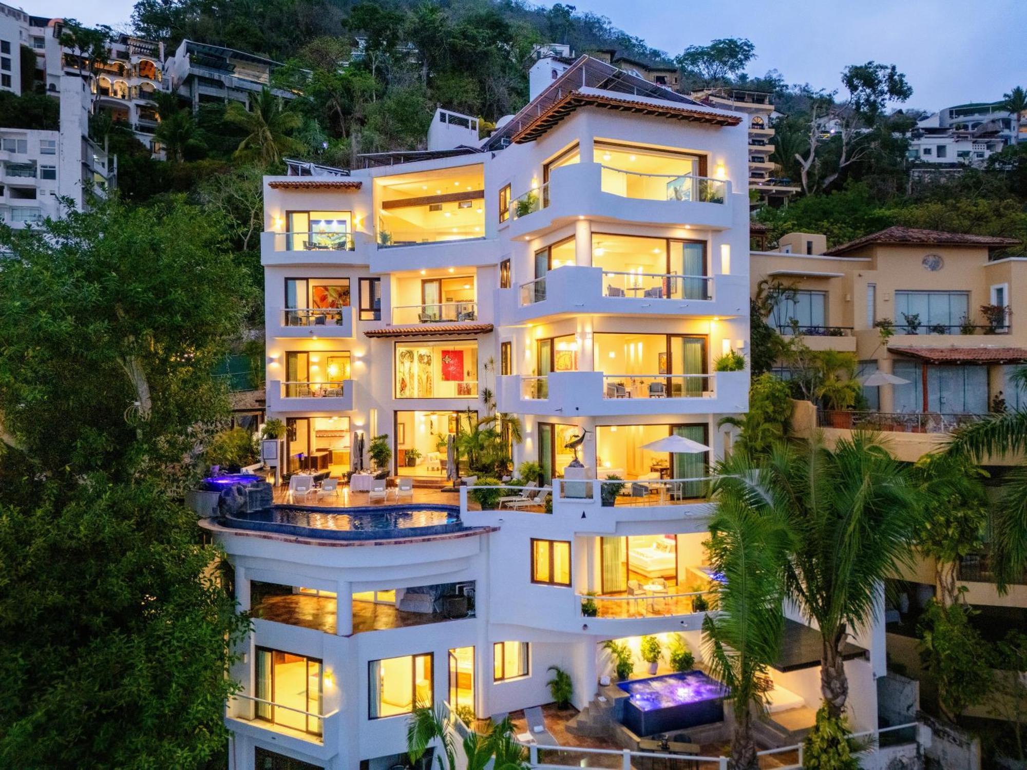 Villa Divina Luxury Boutique - Adults Only Пуерто-Вальярта Екстер'єр фото