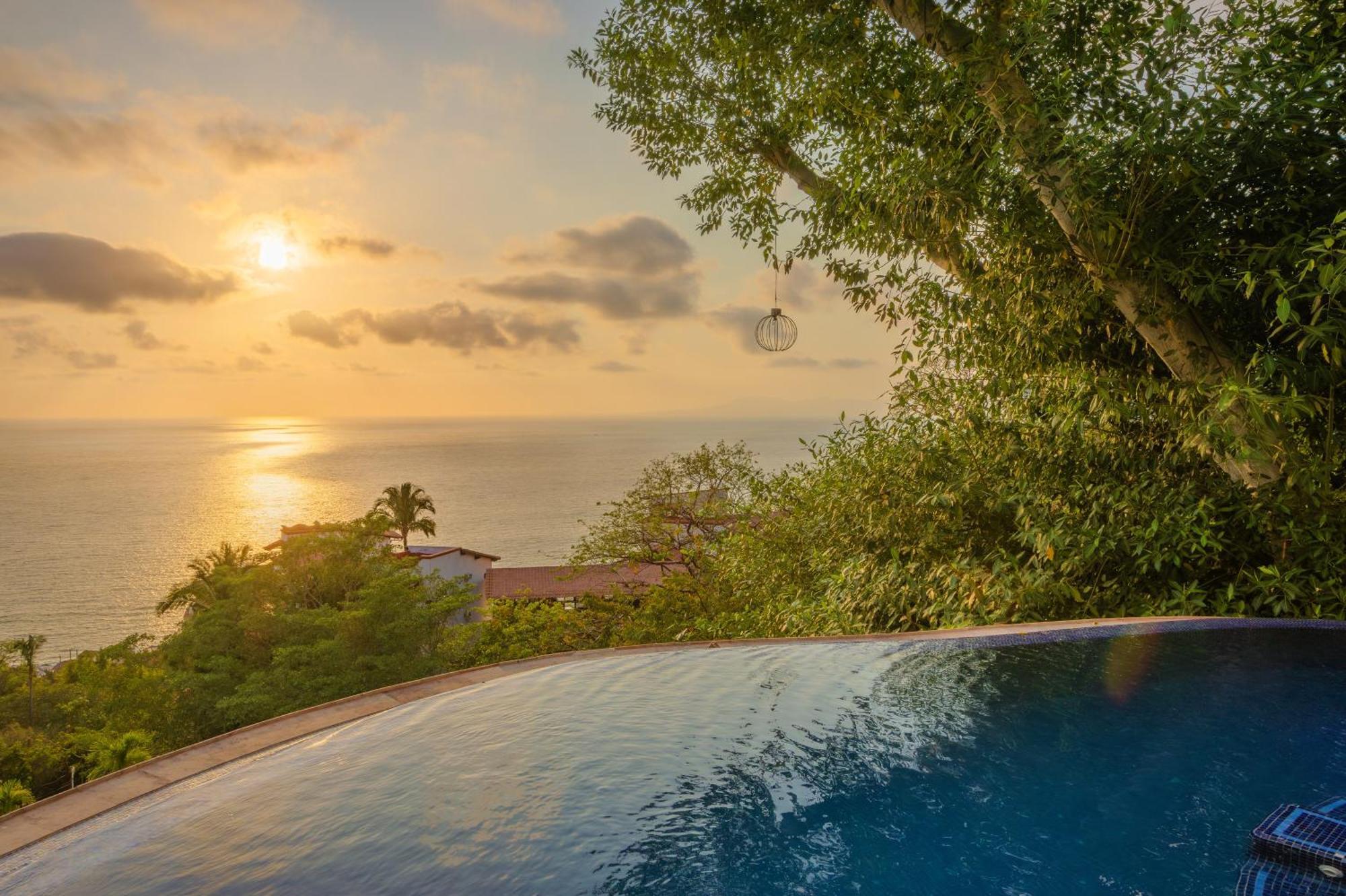 Villa Divina Luxury Boutique - Adults Only Пуерто-Вальярта Екстер'єр фото